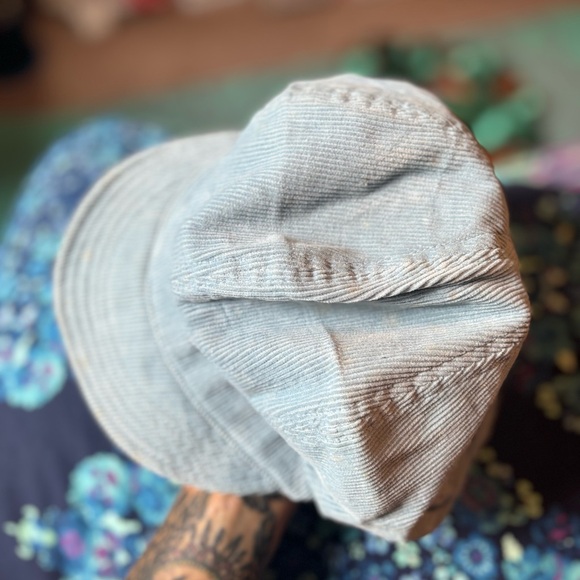 90’s Sky Blue Corduroy Hat - Picture 2 of 8